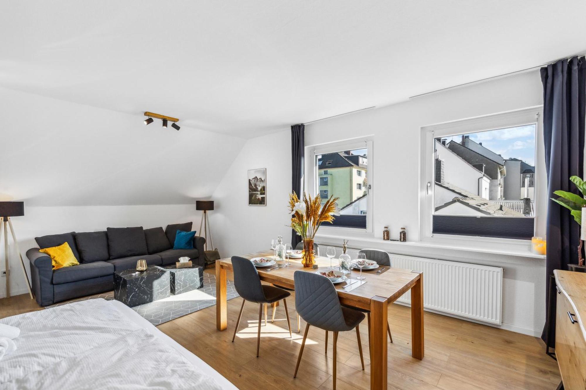 Citychalet- 73M2-Boxspringbett-Neu Renoviert-Kueche-Sehr Ruhig Bochum Dış mekan fotoğraf